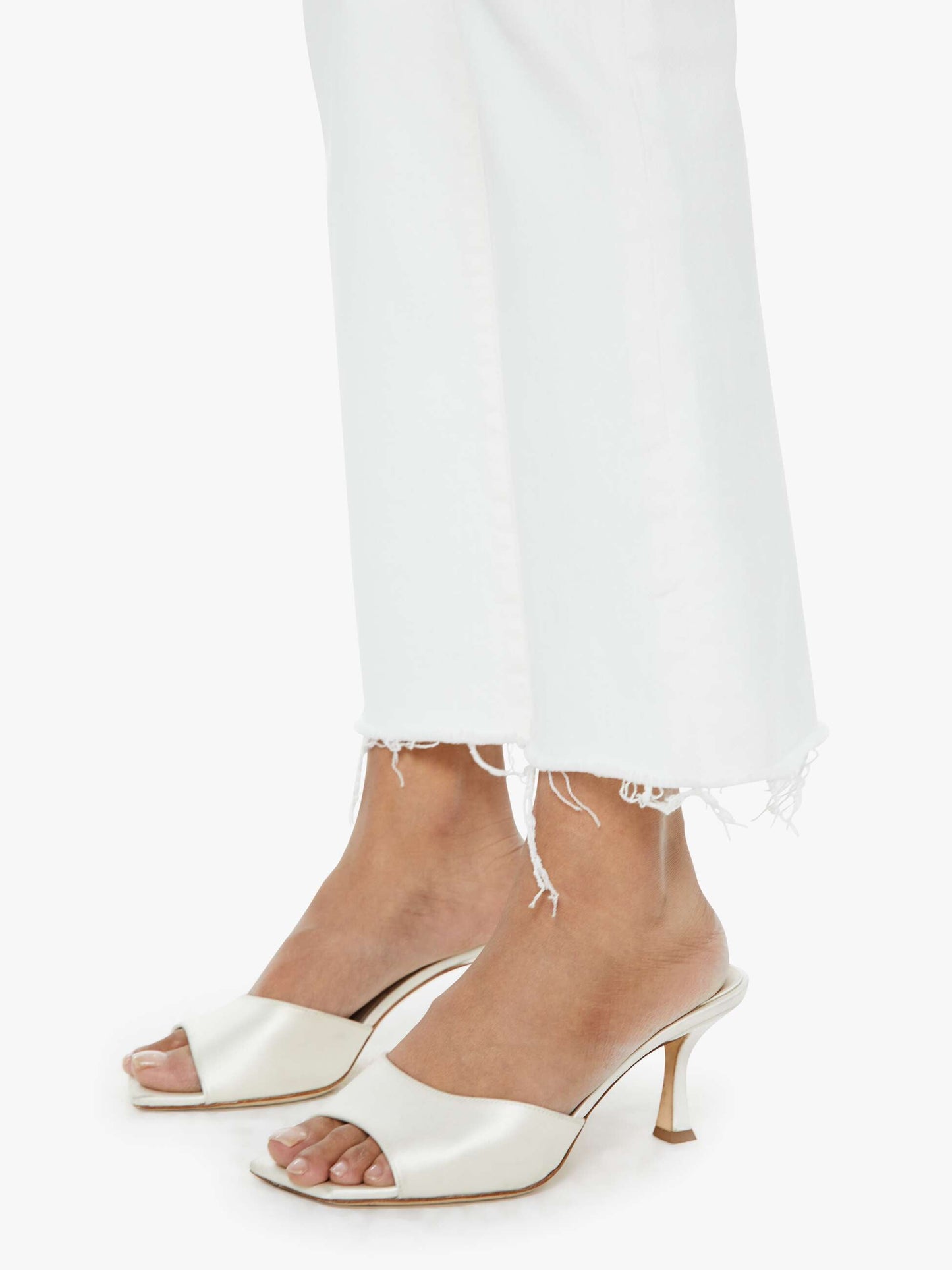 Mother Denim PETITES The Lil Hustler Ankle Fray White