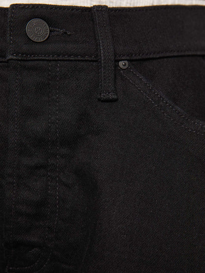 Mother Denim The Flutter Short Fray Black